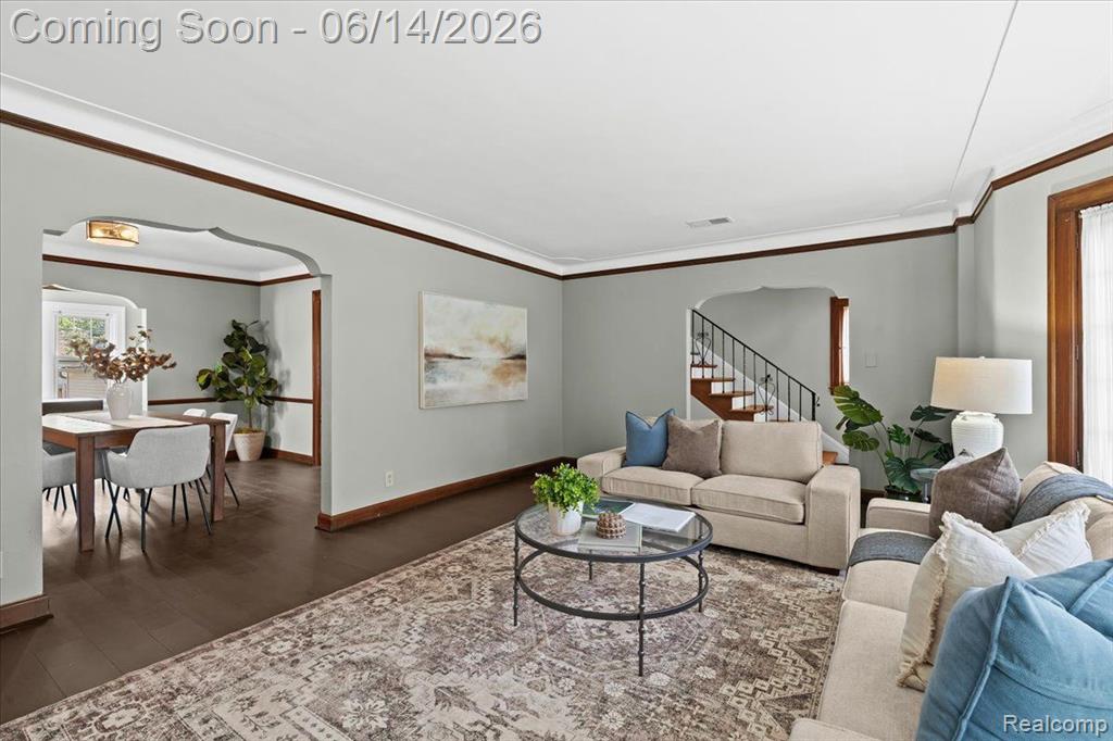 312 MCKINLEY Avenue, Grosse Pointe Farms, MI 48236 — Photo 6