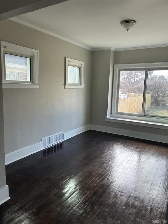 533 LAKEWOOD Street, Detroit, MI 48215 — Photo 5