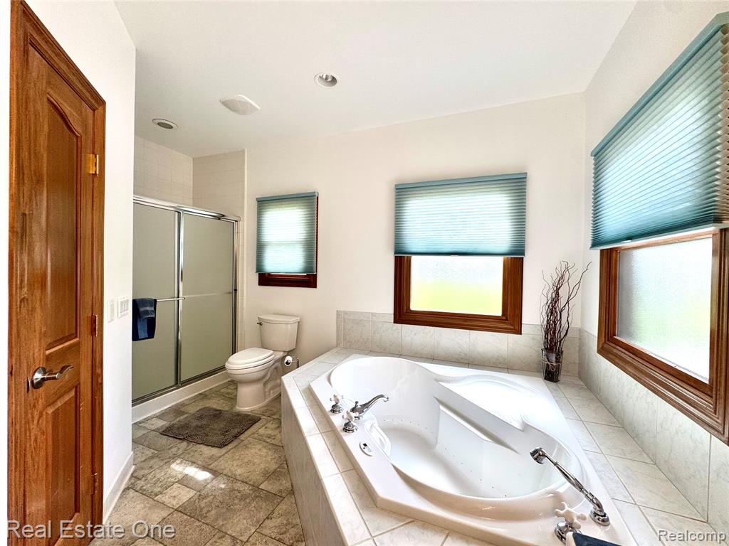 2616 Pebble Beach Drive, Oakland, MI — Photo 14