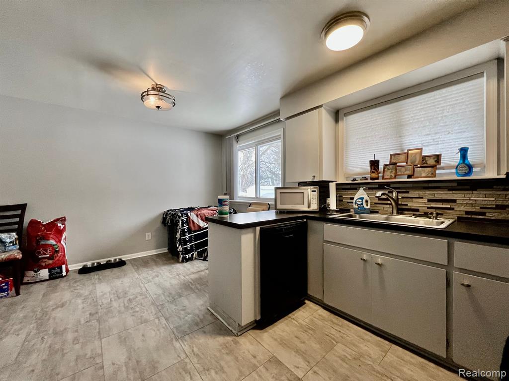 4245 Peck Road, Port Huron, MI 48060 — Photo 20