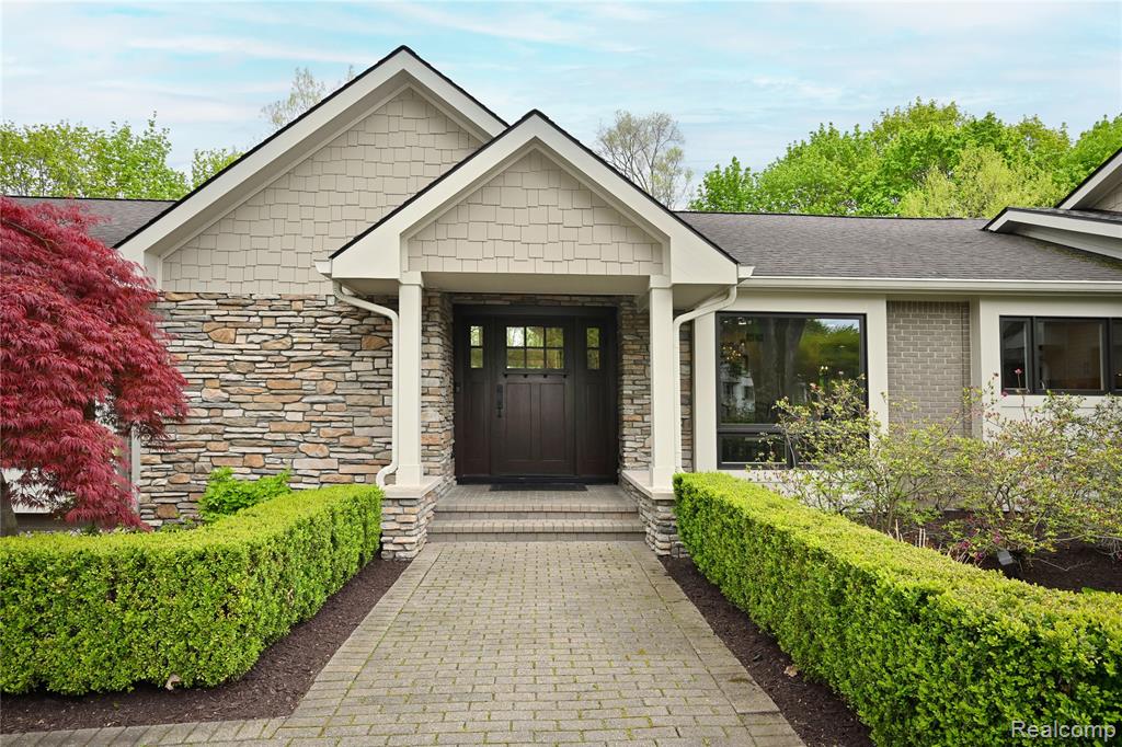 4801 N Harsdale Road, Bloomfield Hills, MI 48302 — Photo 2