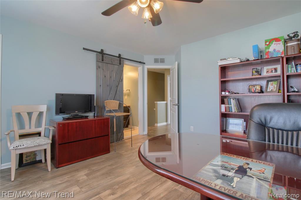 44509 Ellery Lane, Novi, MI 48377 — Photo 23