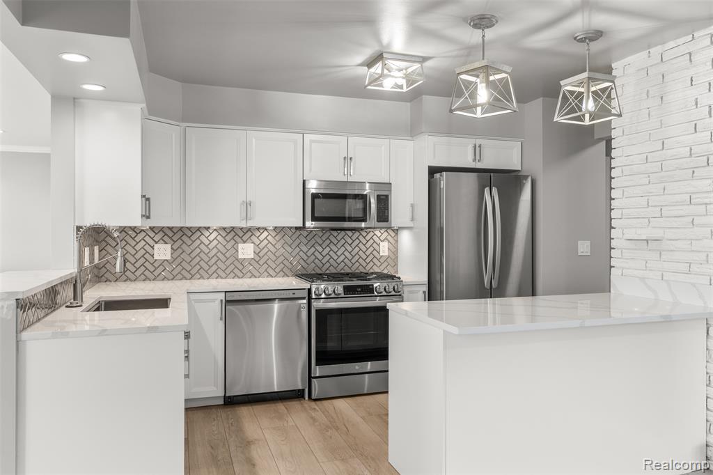 27972 Moran Street, Harrison Township, MI — Photo 14