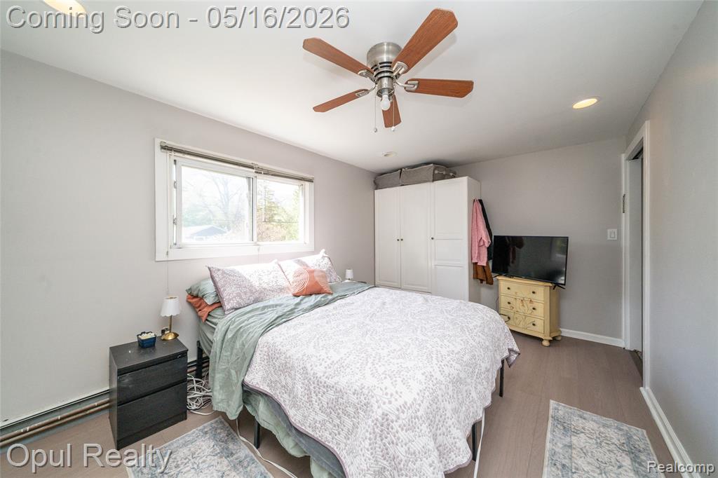21001 Parker Street, Farmington, MI 48336 — Photo 19