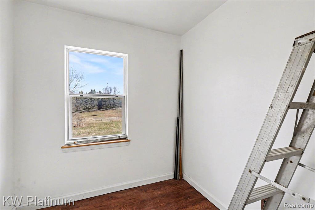 5160 Laur Road, North Branch, MI 48461 — Photo 18