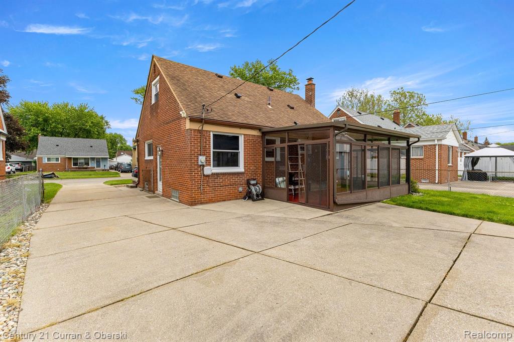 7850 MERRICK Street, Taylor, MI 48180 — Photo 32