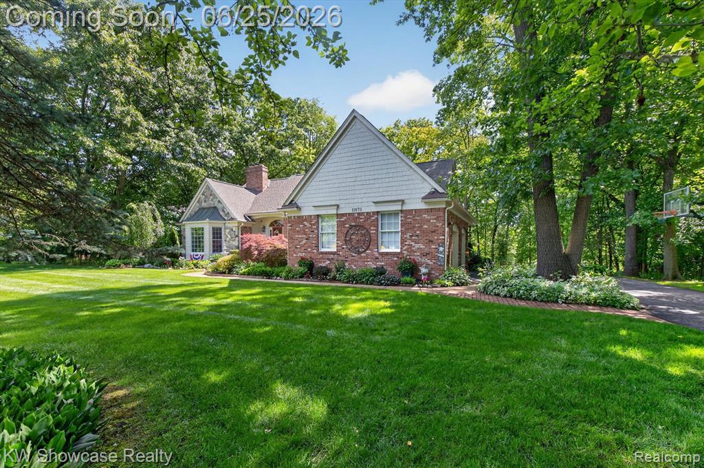11073 Sandy Creek Drive, South Lyon, MI 48178 — Photo 5