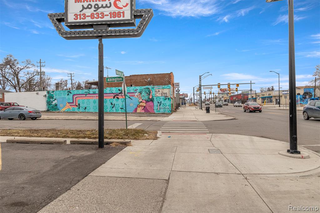 16815 W Warren Avenue, Detroit, MI 48228 — Photo 32