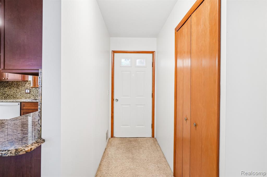 1397 Flamingo Street, Wixom, MI 48393 — Photo 6