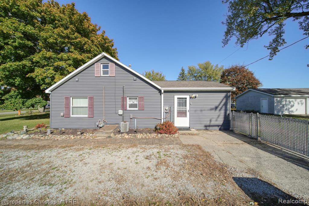 2835 Carson Highway, Adrian, MI 49221 — Photo 24