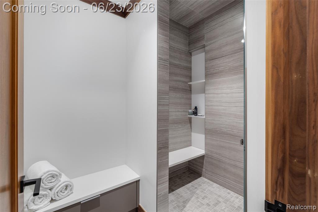 2700 Squirrel Road, Bloomfield Hills, MI 48304 — Photo 57