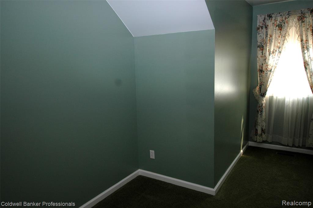 4266 River Drive NE, Gladwin, MI 48610 — Photo 42