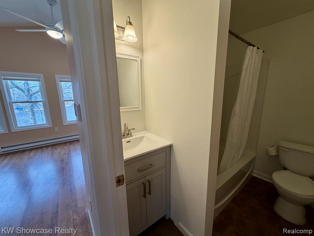 913 PEARSON Drive, Milford, MI 48381 — Photo 13