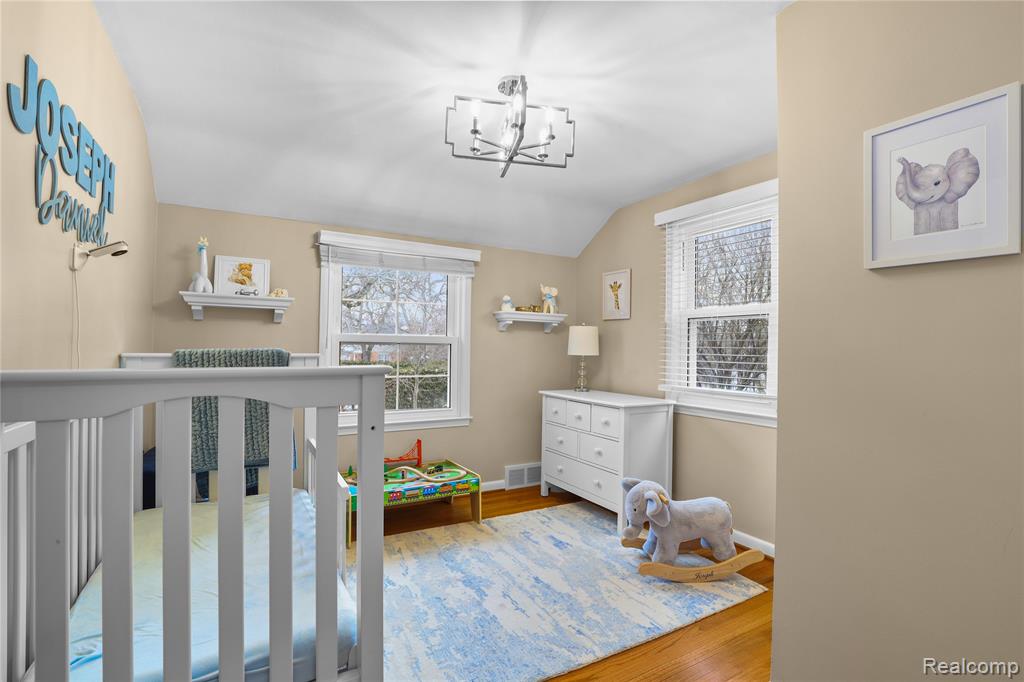 407 Moran Road, Grosse Pointe Farms, MI 48236 — Photo 16