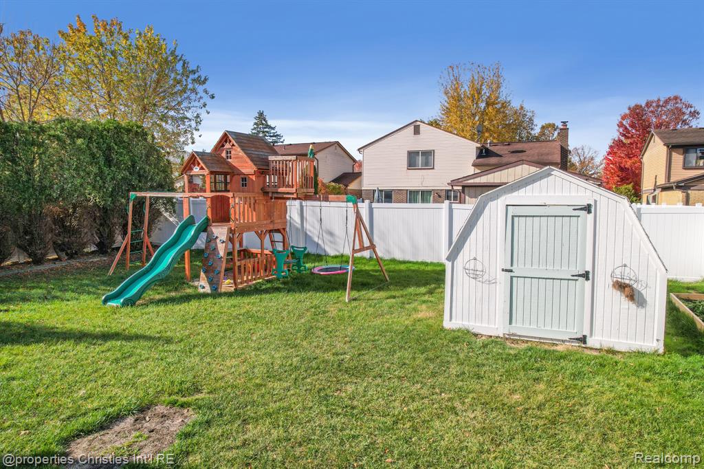 776 Kings Way, Canton, MI 48188 — Photo 9