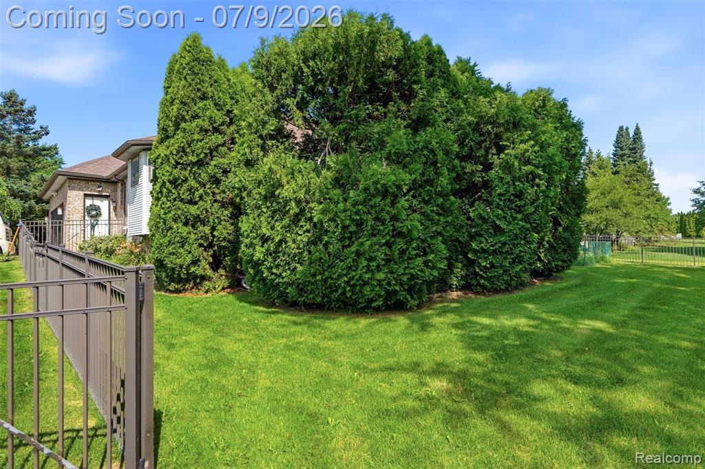 6786 Jasmine Drive, Troy, MI 48098 — Photo 40
