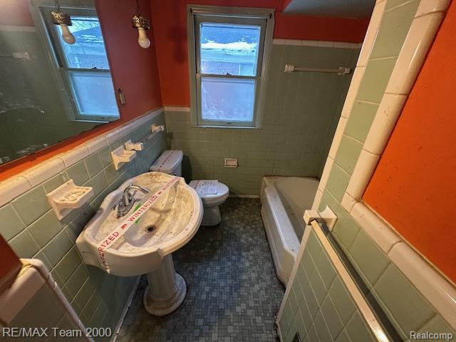 12723 Hazelton Street, Detroit, MI 48223 — Photo 10
