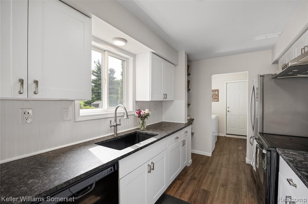 5550 Mary Sue Street, Clarkston, MI — Photo 5