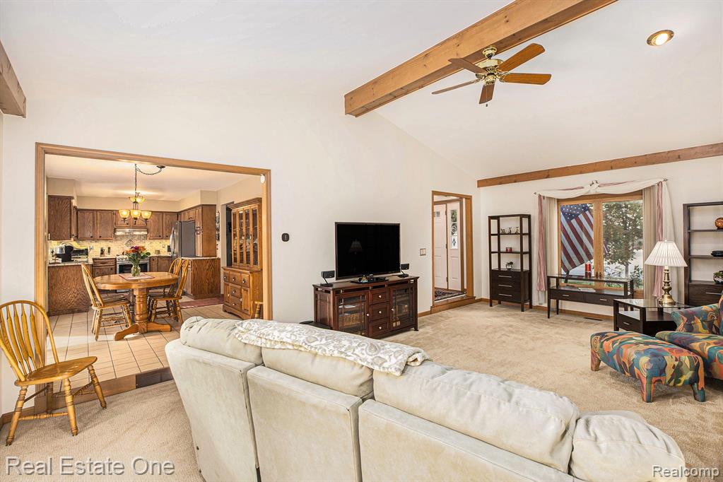 5208 Crowfoot Drive, Troy, MI 48085 — Photo 3