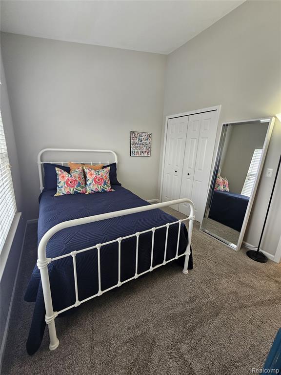 42627 Park Cresent Drive, 36, Sterling Heights, MI 48313 — Photo 24