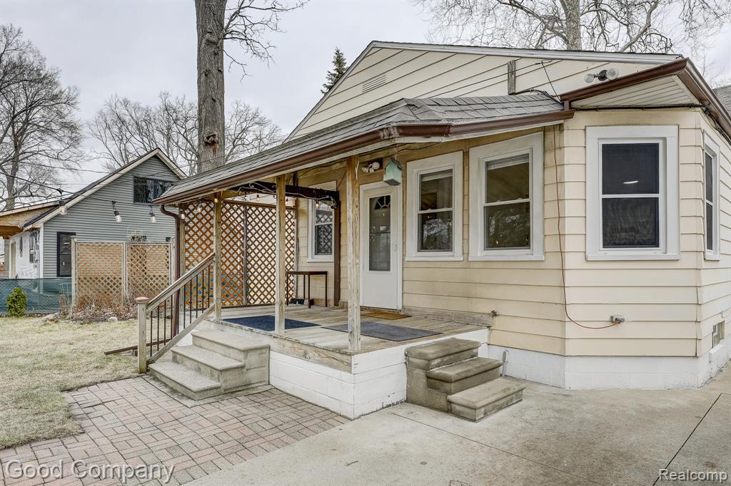 29329 Tawas Street, Madison Heights, MI 48071 — Photo 47