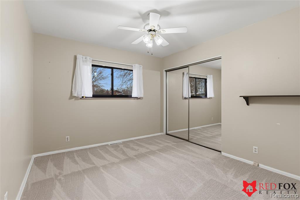 5368 Oaktree Court, Flint, MI 48532 — Photo 28