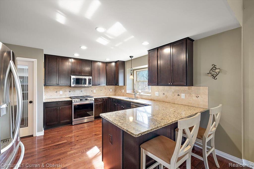 4574 CLIFFORD Road, Brighton, MI 48116 — Photo 18