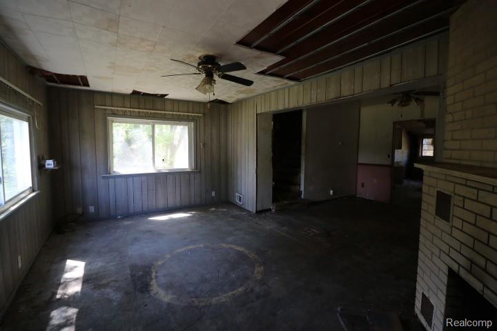 5267 Roberts Drive, Flint, MI 48506 — Photo 4