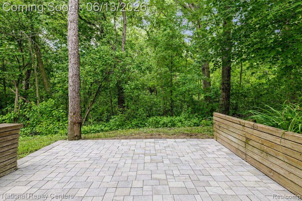 7451 Garland Avenue, Brighton, MI 48116 — Photo 27