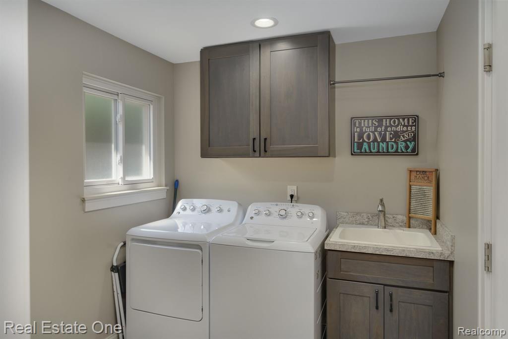 9545 Crown Ridge Drive, White Lake, MI — Photo 21