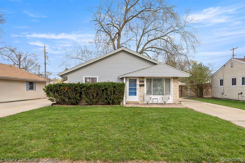 8075 William Street, Taylor, MI 48180 — Photo 2