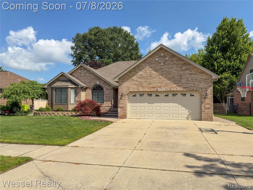 17575 Rocco Drive, Macomb, MI 48044 — Photo 3