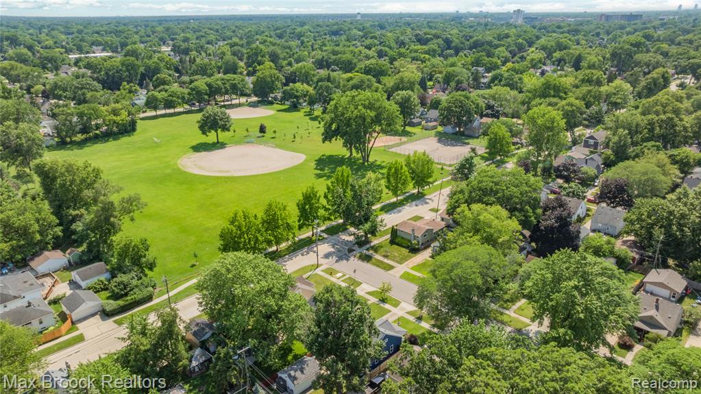 808 N Edgeworth Avenue, Royal Oak, MI 48067 — Photo 52