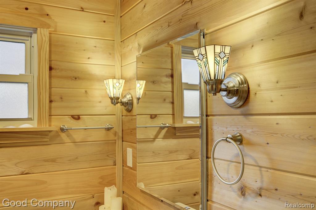720 E Granet Avenue, Hazel Park, MI 48030 — Photo 29