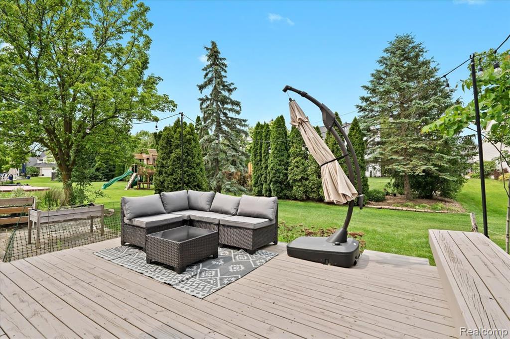 1035 Equestrian Drive, South Lyon, MI 48178 — Photo 45