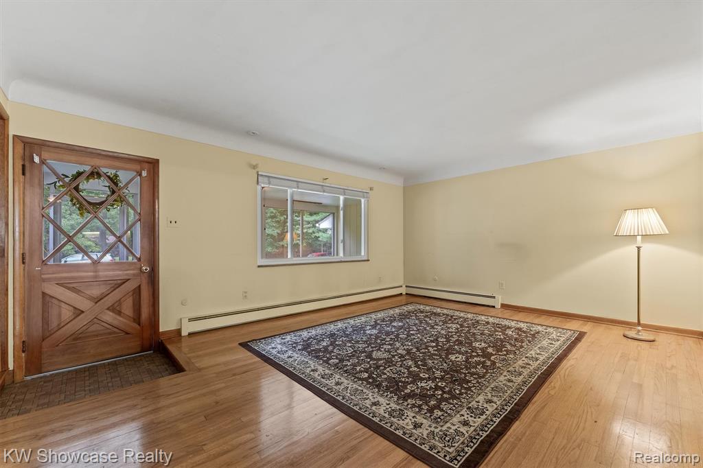 1445 Mariposa Drive, Wixom, MI 48393 — Photo 11