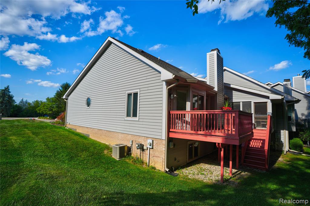 5366 Warwick Trail, Grand Blanc, MI 48439 — Photo 5