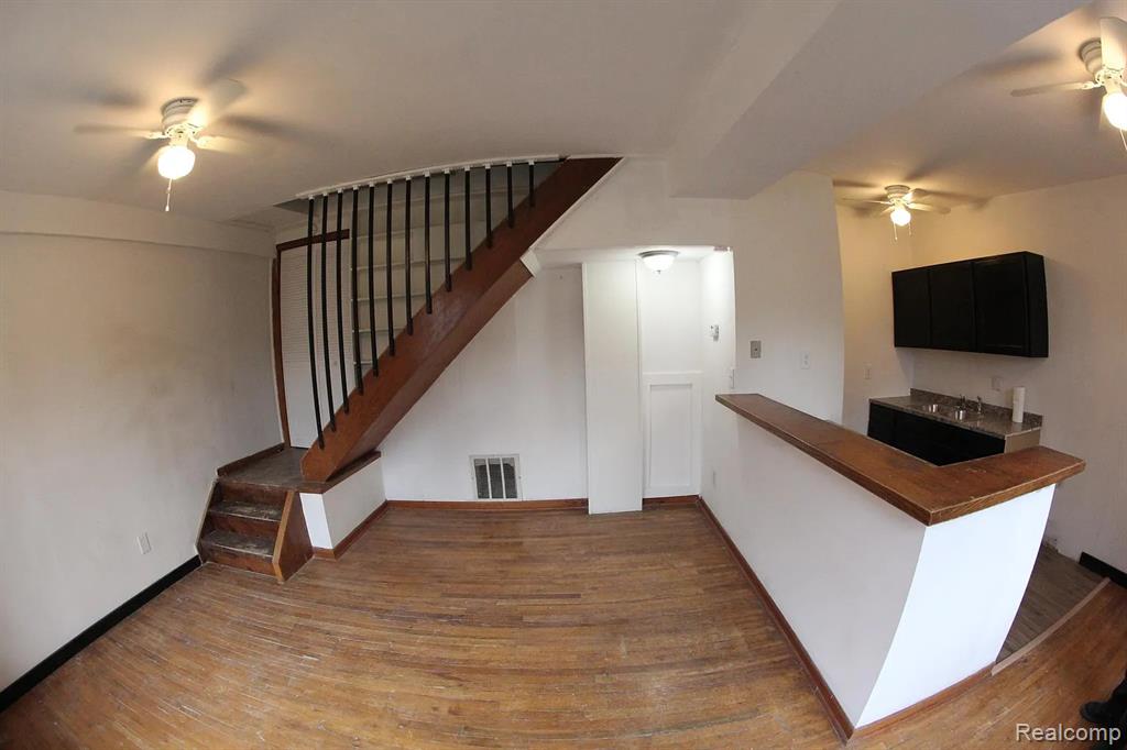1417 Van Dyke Street, Detroit, MI 48214 — Photo 35