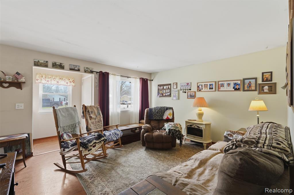 433 Haze, Pinckney, MI 48169 — Photo 4