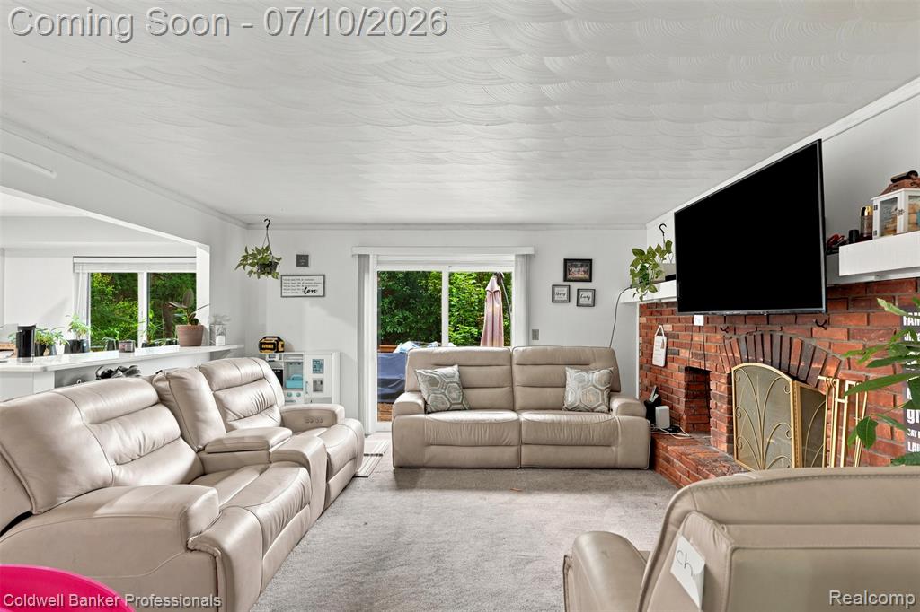 23821 Manistee Street, Oak Park, MI 48237 — Photo 6