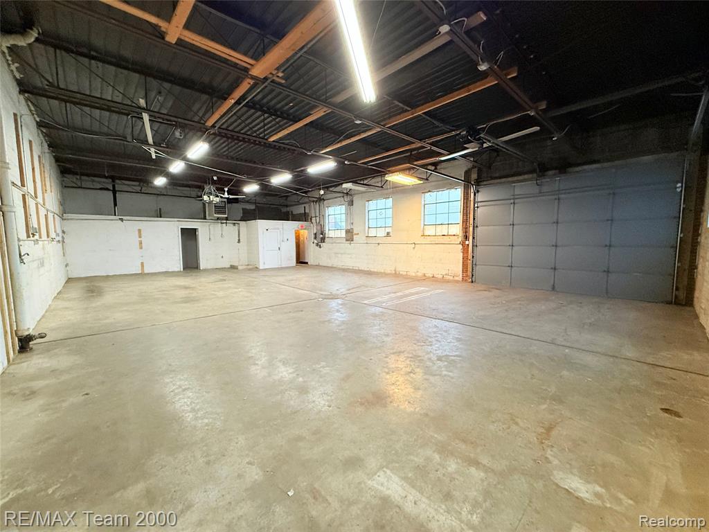 7120 Chase Road, Dearborn, MI 48126 — Photo 5