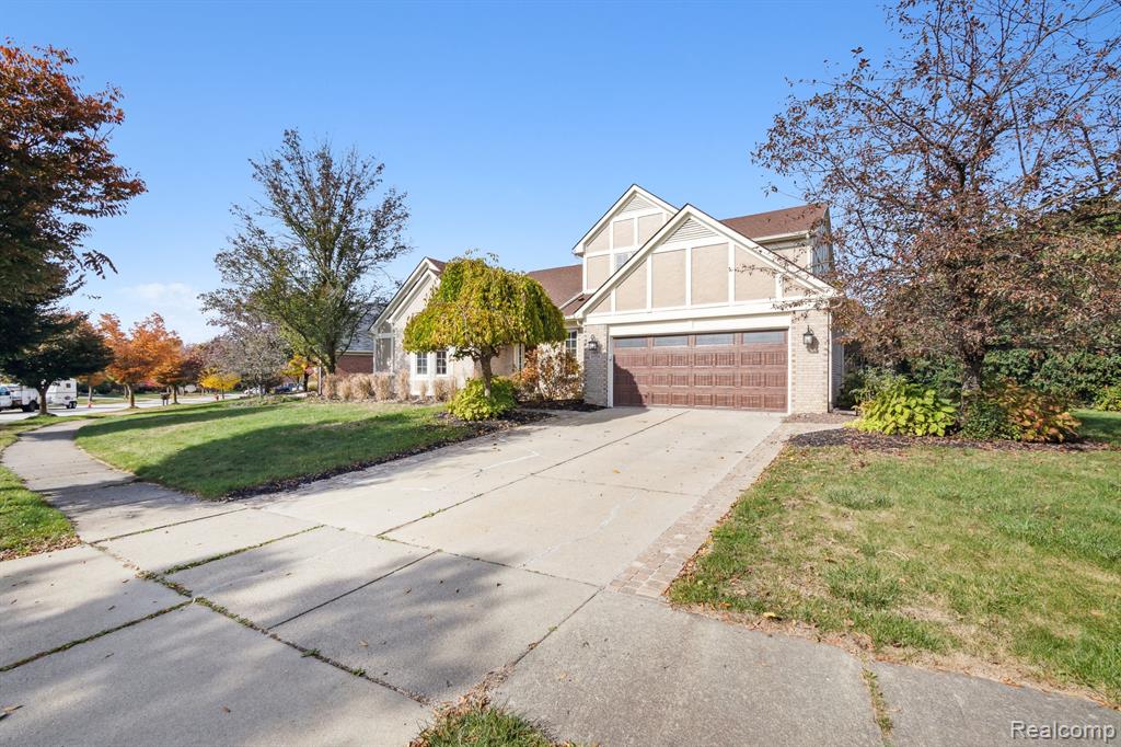45516 VIOLET Lane, Novi, MI — Photo 4