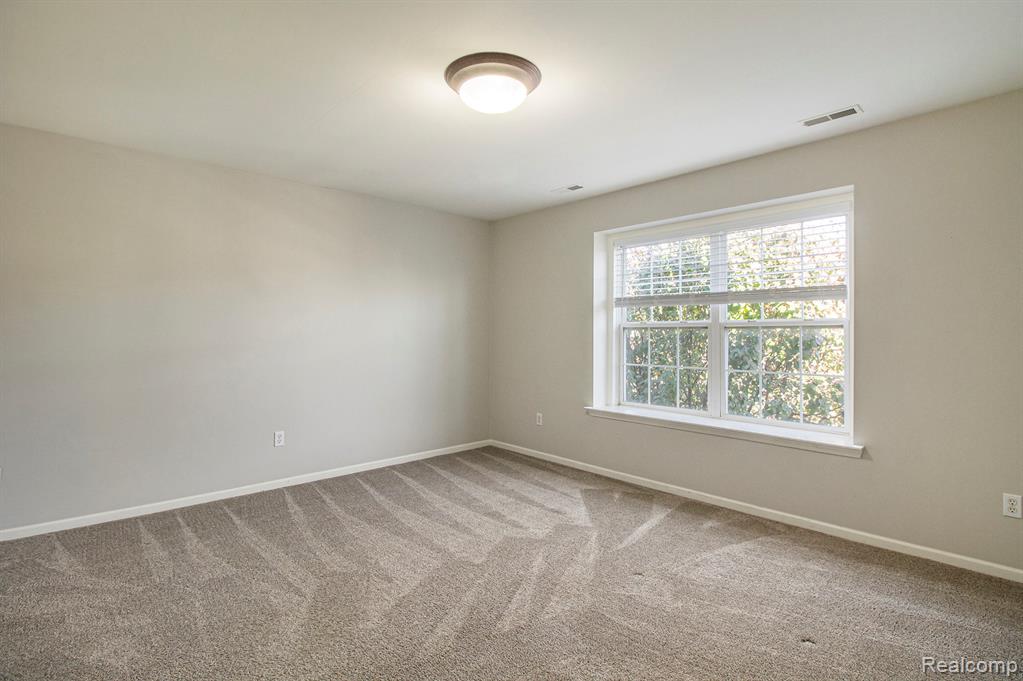 2157 Knotty Pine Trail, Howell, MI 48855 — Photo 14