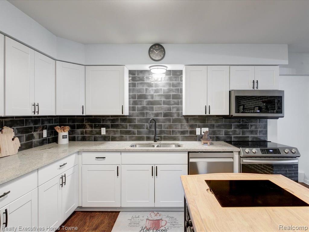 4551 ATKINS Road, Clyde, MI 48049 — Photo 5
