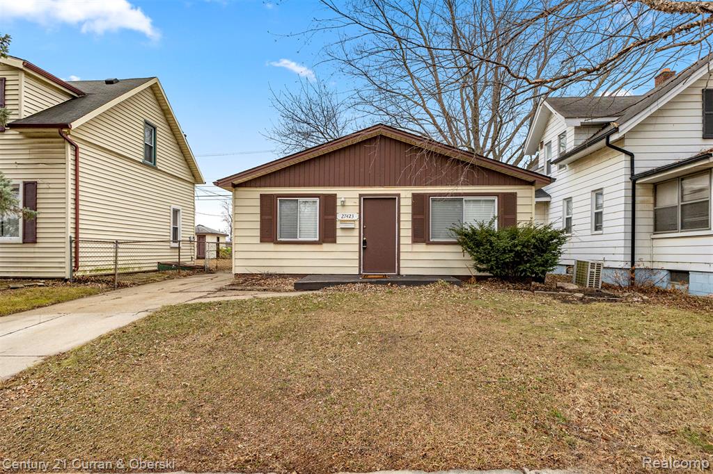 27423 Groveland Street, Madison Heights, MI 48071 — Photo 3
