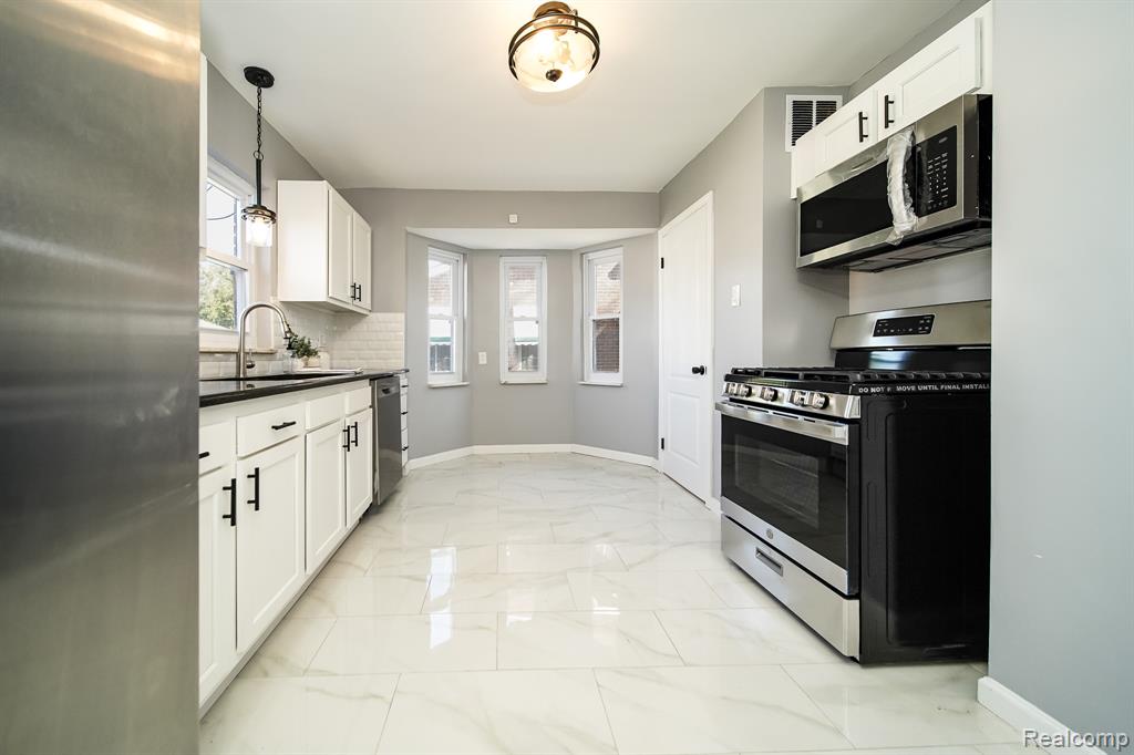 3164 OAKMAN Boulevard, Detroit, MI 48238 — Photo 24