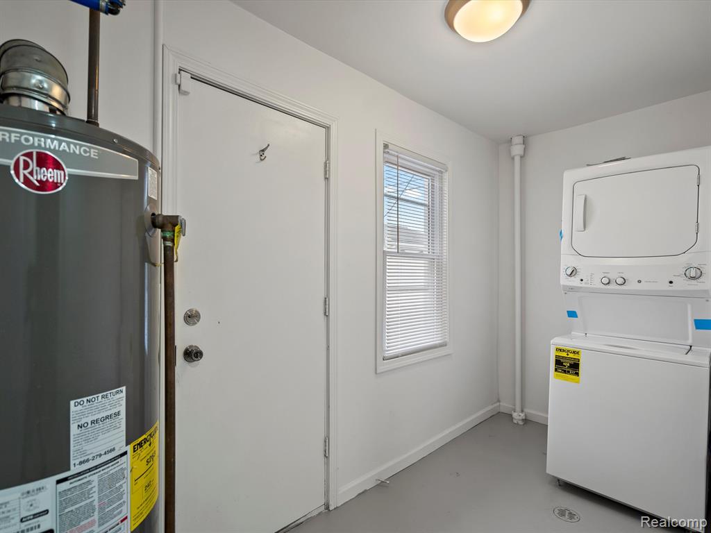 23409 CARLISLE Avenue, Hazel Park, MI 48030 — Photo 24