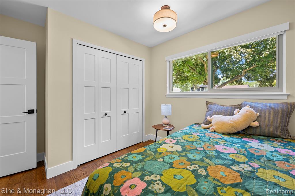 5066 Elmhurst Avenue, Royal Oak, MI 48073 — Photo 14