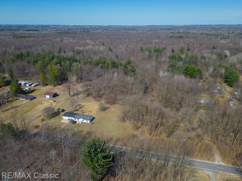 4626 WALTAN Road, Vassar, MI 48768 — Photo 89
