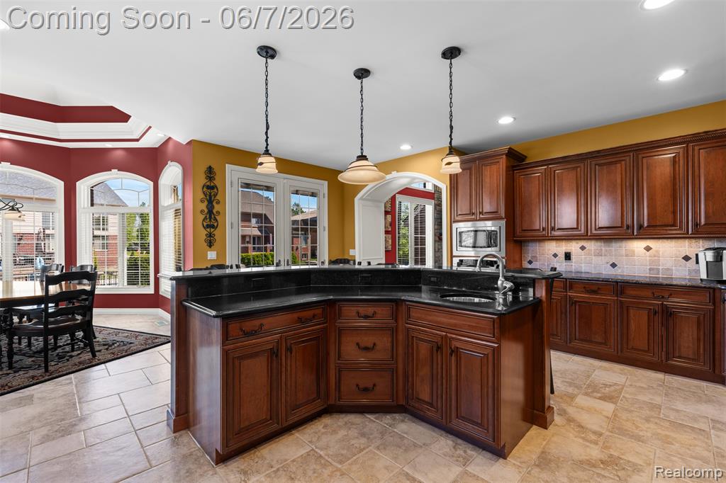 56074 Lario Court, Macomb, MI 48042 — Photo 12